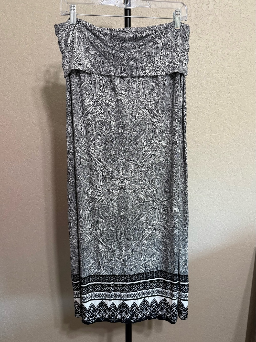 Cynthia Rowley Gray Paisley Fold-Over Waist Maxi Skirt - Picture 7 of 9